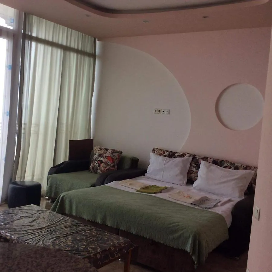 Apartment Magnolia 501 Batumi 0*,